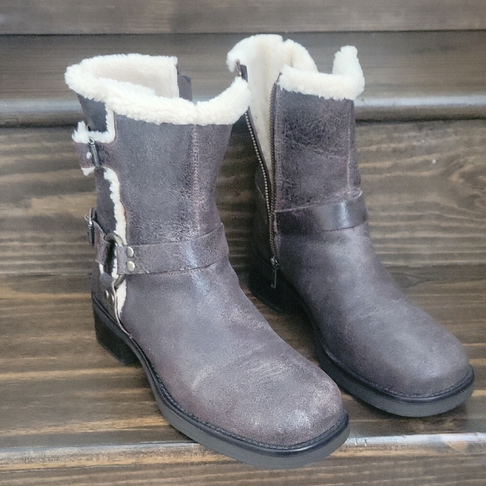 Steve Madden Brown Shearling-Lined Winter Boots - image 1